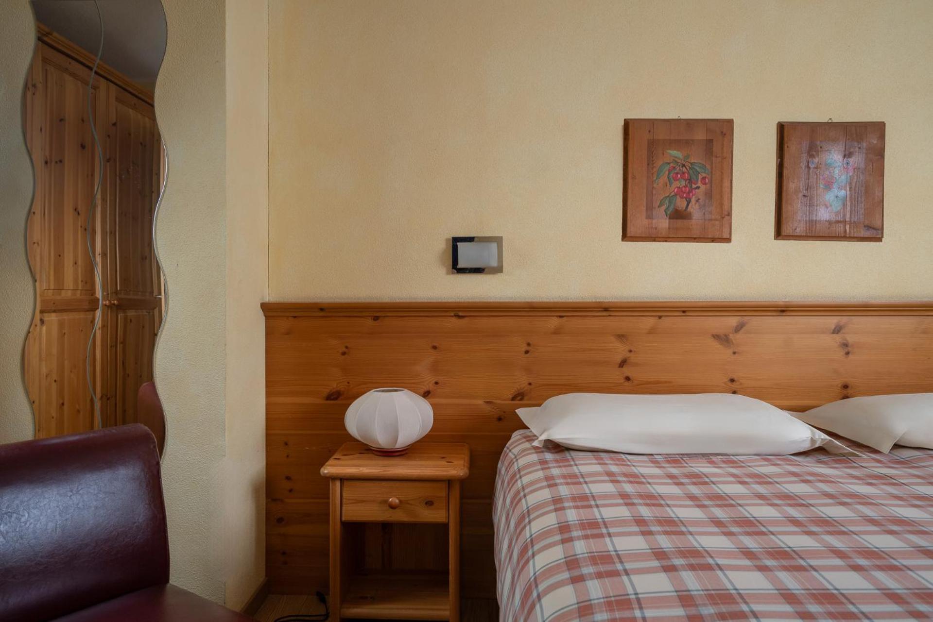 Chalet Stelle Di Neve Bormio Luaran gambar